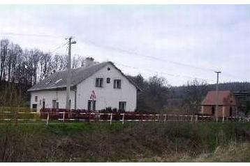 Češka Chata Arnultovice, Eksterier